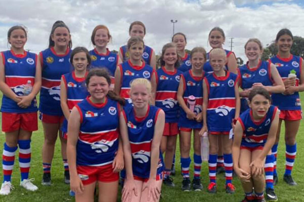 BDFNC-womens-football-south-australia-bulldogs-02